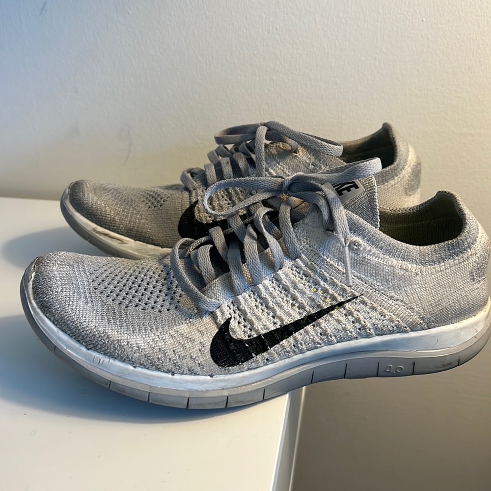 Nike Flyknit Sneakers